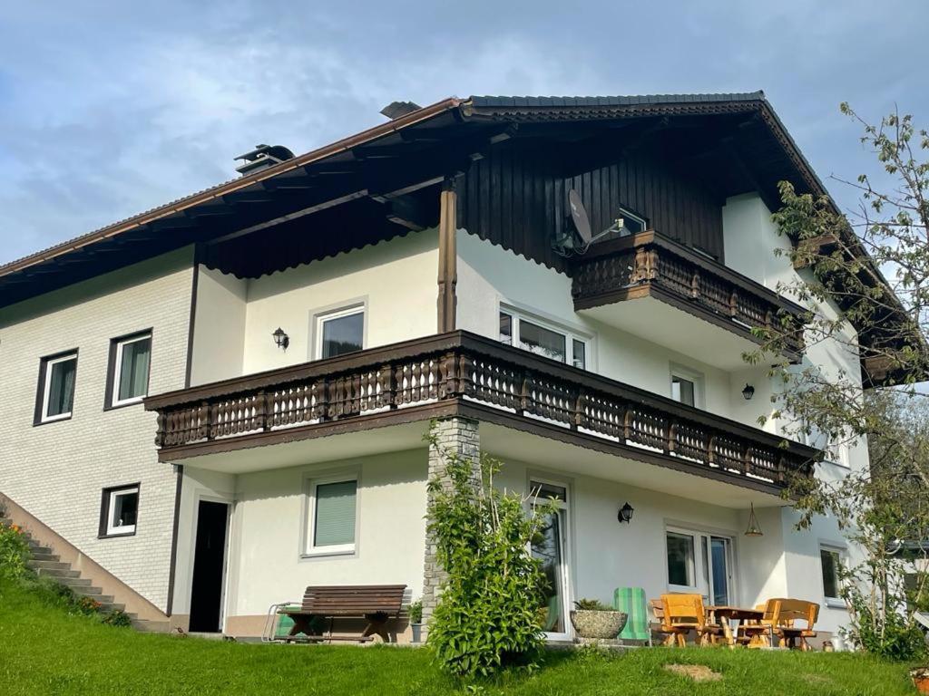 Ferienwohnung ,Hoizmann' Pinsdorf Exterior foto